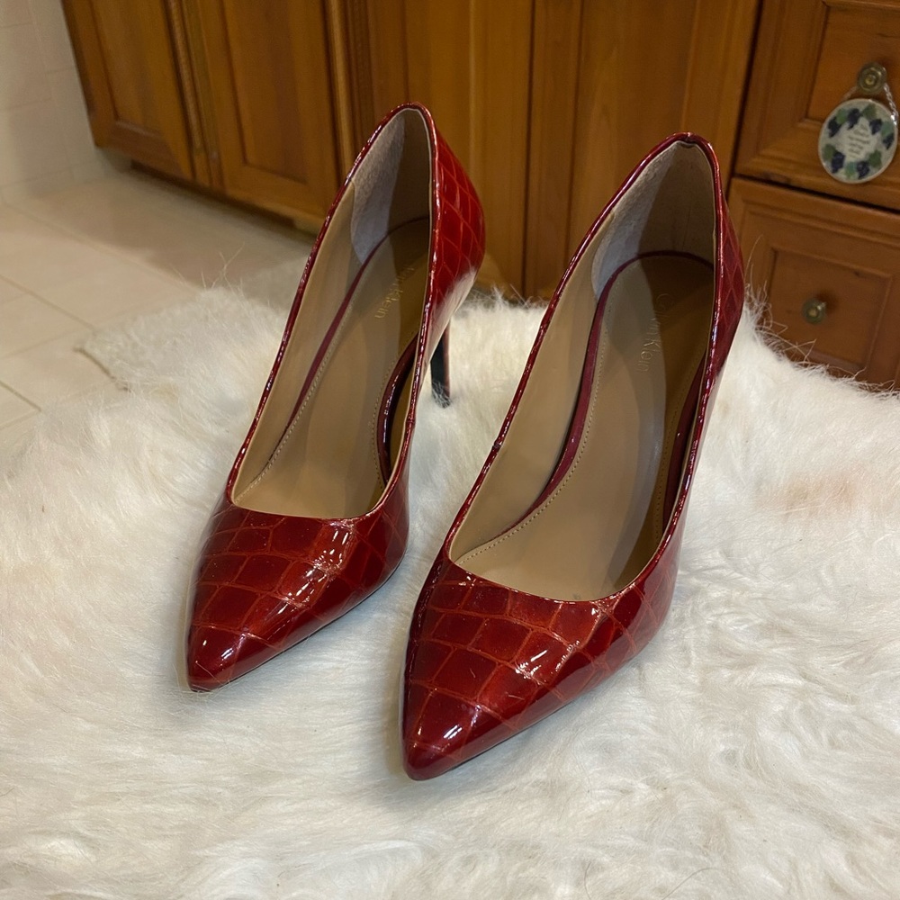 Calvin Kline beautiful red heels